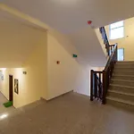 From Sunrise To Sunset At Oak Smolyan Lakes Apartment