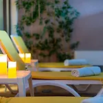 From Sunrise To Sunset At Oak Smolyan Lakes Apartment Pamporowo
