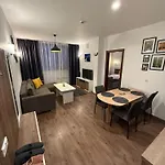 Apartment From Sunrise To Sunset At Oak Smolyan Lakes *