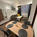 Apartment From Sunrise To Sunset At Oak Smolyan Lakes Pamporowo