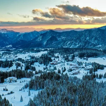 From Sunrise To Sunset At Oak Smolyan Lakes Апартамент Пампорово