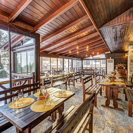 From Sunrise To Sunset At Oak Smolyan Lakes Пампорово