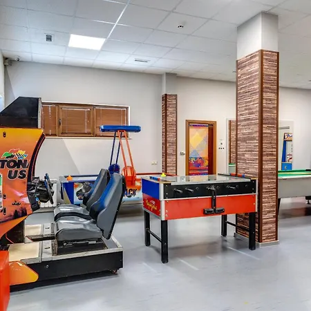 From Sunrise To Sunset At Oak Smolyan Lakes Pamporovo