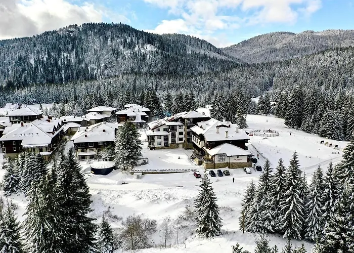 From Sunrise To Sunset At Oak Smolyan Lakes Appartement Pamporovo