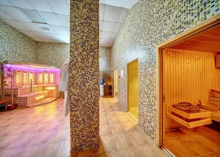 From Sunrise To Sunset At Oak Smolyan Lakes Appartement Pamporovo