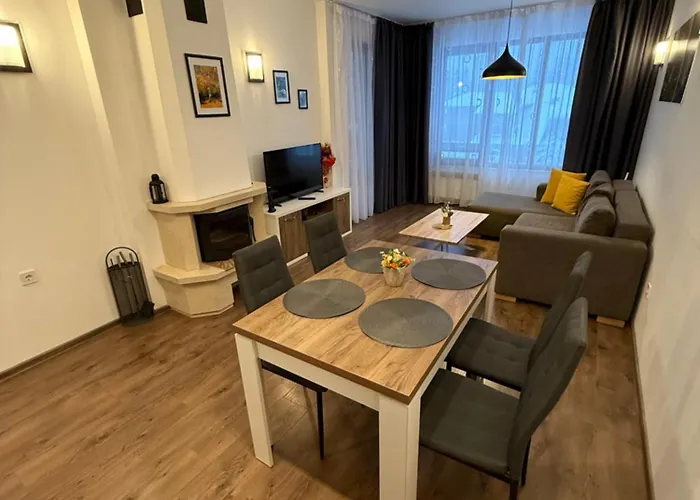 From Sunrise To Sunset At Oak Smolyan Lakes *