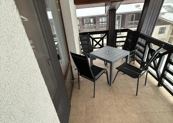 From Sunrise To Sunset At Oak Smolyan Lakes Pamporovo